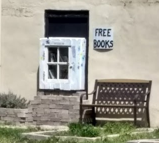 Dayton-free little library